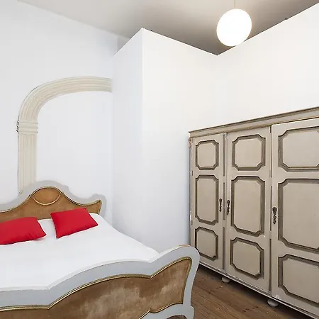Economy Guest Houses - Saldanha Ii * Lisbon